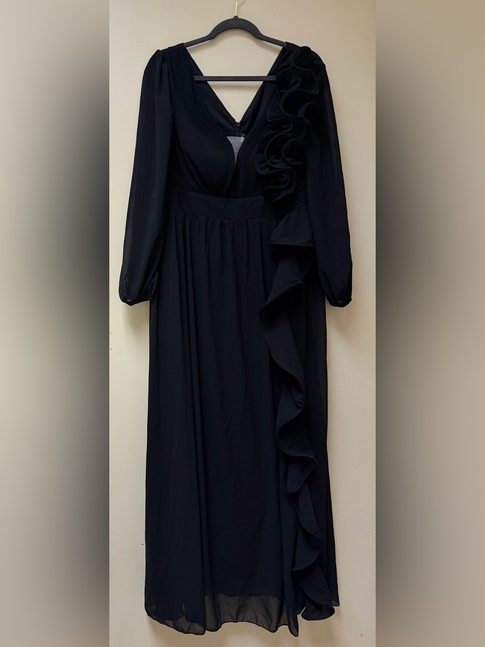 NWT : Giffniseti Elegant Black Long Sleeve Chiffon Maxi Gown Dress 🌟